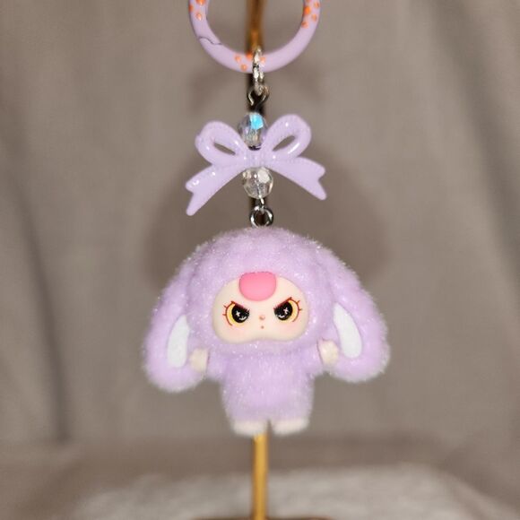 New! Lucky Baby Three Key Ring Purse Charm! Adorable! Handpanited Ring! - Picture 5 of 8